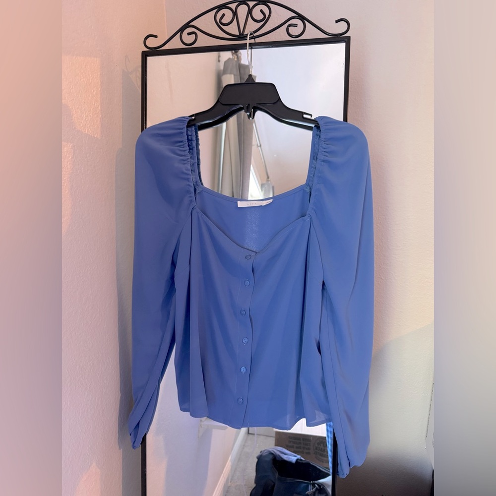 Sky blue women’s top with square neck